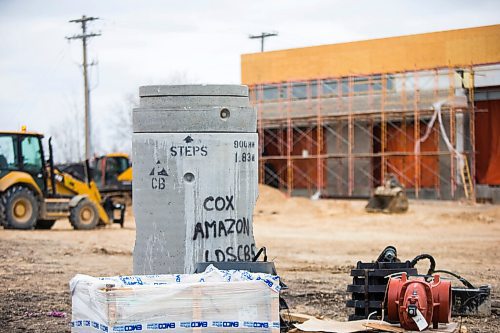 MIKAELA MACKENZIE / WINNIPEG FREE PRESS

1001 Regent Avenue West in Winnipeg on Monday, April 26, 2021. For Martin Cash story.
Winnipeg Free Press 2020.