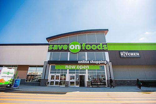 MIKAELA MACKENZIE / WINNIPEG FREE PRESS

A new Save-On Foods store at Pembina Crossing in Winnipeg on Tuesday, April 27, 2021. For Temur story.
Winnipeg Free Press 2020.