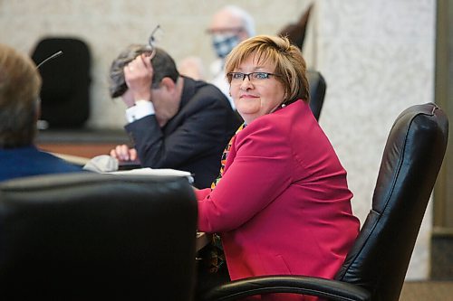 MIKE DEAL / WINNIPEG FREE PRESS
Winnipeg City Councillor Janice Lukes (Waverley West) during council meeting Thursday morning at City Hall.
210429 - Thursday, April 29, 2021.