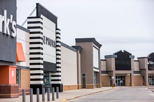 MIKAELA MACKENZIE / WINNIPEG FREE PRESS

A new Sephora store at 1585 Kenaston in Winnipeg on Friday, April 30, 2021. For --- story.
Winnipeg Free Press 2020.