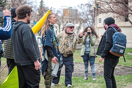 MIKAELA MACKENZIE / WINNIPEG FREE PRESS

Conflicts break out at a protest supporting the seven churches fighting pandemic restrictions in court in front of the Law Courts in Winnipeg on Monday, May 3, 2021. For JS story.
Winnipeg Free Press 2020.