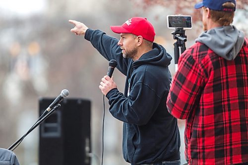 MIKAELA MACKENZIE / WINNIPEG FREE PRESS

Patrick Allard speaks at a protest supporting the seven churches fighting pandemic restrictions in court in front of the Law Courts in Winnipeg on Monday, May 3, 2021. For JS story.
Winnipeg Free Press 2020.