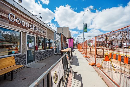 MIKAELA MACKENZIE / WINNIPEG FREE PRESS

Construction work on Corydon Avenue in Winnipeg on Tuesday, May 4, 2021. For Erik Pindera story.
Winnipeg Free Press 2020.