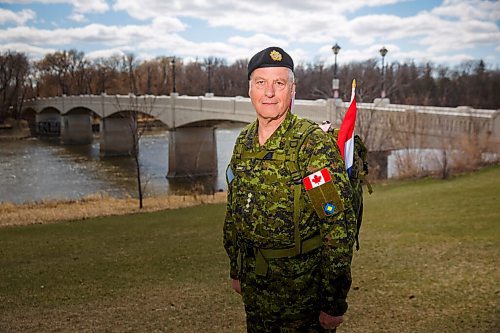 MIKE DEAL / WINNIPEG FREE PRESS
Honourary Col. Bob Williams of the Fort Garry Horse marched 20 km today and will do 20 kn tomorrow to mark the 76th anniversary of the liberation of The Netherlands.
See Kevin Rollason story
210504 - Tuesday, May 04, 2021.