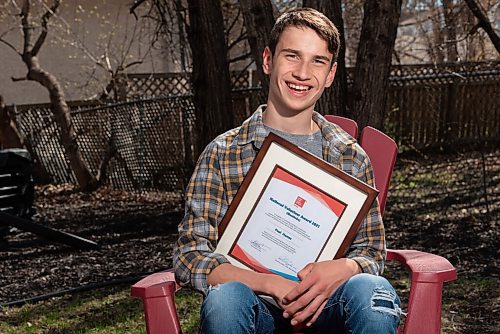 JESSE BOILY  / WINNIPEG FREE PRESS
Paul Hamm, 13, who won a national Easter Seals award for his volunteerism, poses for a photo outside his home on Wednesday. Hamm volunteers as the youth ambassador for Manitoba Possible. Wednesday, May 5, 2021.
Reporter: Aaron Epp
