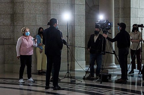 MIKE DEAL / WINNIPEG FREE PRESS
Leader of the opposition, Wab Kinew, responds to the rising COVID numbers during a press conference in the rotunda of Manitoba Legislative building Thursday afternoon. 
210506 - Thursday, May 06, 2021.