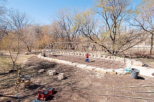 MIKE SUDOMA / WINNIPEG FREE PRESS  
The traditional midewiwin lodge, currently under construction along the river banks south of the Forks Market, Friday afternoon
May 7, 2021