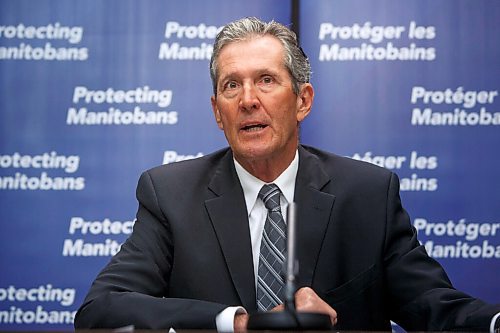 MIKE DEAL / WINNIPEG FREE PRESS
Premier Brian Pallister announces that his government will be increasing its budget for the Manitoba Bridge Grant and will be making a fourth round of up to $5,000 payments for eligible businesses and organizations to help protect them through the third wave of the COVID-19 pandemic during a press conference at the Manitoba Legislative building Monday morning. 
210510 - Monday, May 10, 2021.