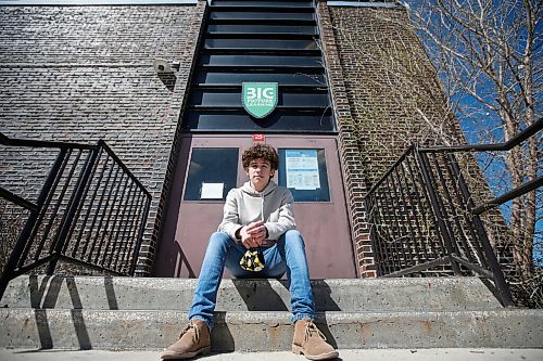 JOHN WOODS / WINNIPEG FREE PRESS
Maples MET school student Zachary Ireland is photographed outside the school on Jefferson in Winnipeg Monday, May 10, 2021. 

Reporter: Abas