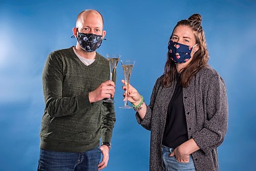 MIKAELA MACKENZIE / WINNIPEG FREE PRESS

Ben Sigurdson and Eva Wasney pose for a portrait for their new food and wine newsletter in Winnipeg on Wednesday, May 12, 2021. For - story.
Winnipeg Free Press 2020.