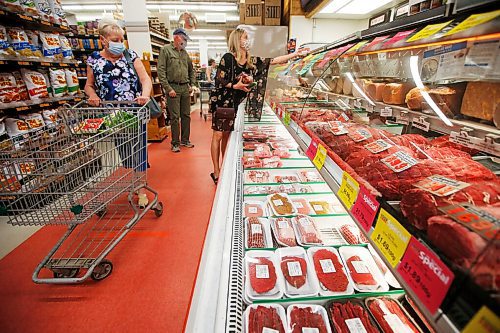JOHN WOODS / WINNIPEG FREE PRESS
Meat is displayed at the deli counter at Food Fare on Portage Ave in Winnipeg Wednesday, May 12, 2021. Despite the pandemic and high prices meat is in high demand.

Reporter: Durrani