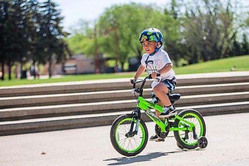 MIKAELA MACKENZIE / WINNIPEG FREE PRESS

Hero Estrada, five, rips around the skate park on his bike at The Forks in Winnipeg on Tuesday, May 18, 2021. Standup.
Winnipeg Free Press 2020.