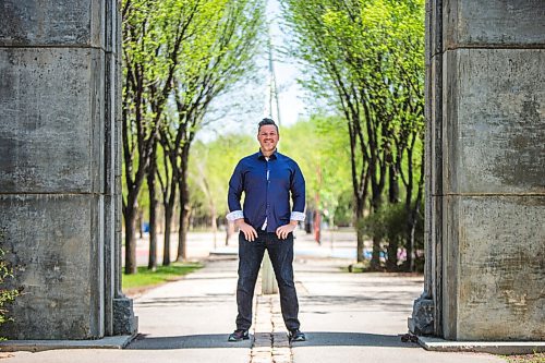 MIKAELA MACKENZIE / WINNIPEG FREE PRESS

Sky Bridges, new CEO of the Winnipeg Foundation, poses for a portrait at the Alloway Arch at The Forks in Winnipeg on Tuesday, May 18, 2021. For Doug story.
Winnipeg Free Press 2020.