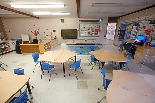 MIKE DEAL / WINNIPEG FREE PRESS
A classroom at R. F. Morrison School.
See Maggie Macintosh story
210519 - Wednesday, May 19, 2021.