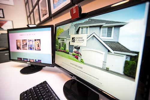 MIKAELA MACKENZIE / WINNIPEG FREE PRESS

Andrew St. Hilaire's home office in Winnipeg on Thursday, May 20, 2021. He pivoted from being a professional musician to being a realtor because of the pandemic. For Temur Durrani story.
Winnipeg Free Press 2020.