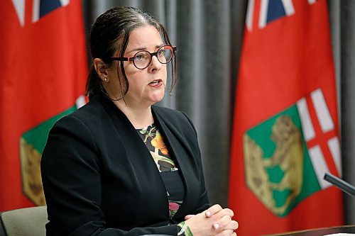 JOHN WOODS / WINNIPEG FREE PRESS
Health and Seniors Care Minister Heather Stefanson announces new COVID-19 restrictions for the long weekend at a press conference at the Manitoba Legislature in Winnipeg Thursday, May 20, 2021. 

Reporter: ?