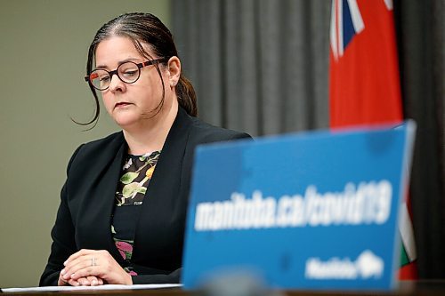 JOHN WOODS / WINNIPEG FREE PRESS
Health and Seniors Care Minister Heather Stefanson announces new COVID-19 restrictions for the long weekend at a press conference at the Manitoba Legislature in Winnipeg Thursday, May 20, 2021. 

Reporter: ?