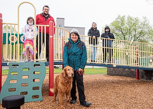 MIKE SUDOMA / WINNIPEG FREE PRESS  
(Left to right) Volunteers of Little Stars Playhouse, Terry Brown, Terrys Daughter Kinsley Brown, Gerrie Prymak, her dog, Edda Livingston and her son Cameron Livingston Friday afternoon
May 21, 2021