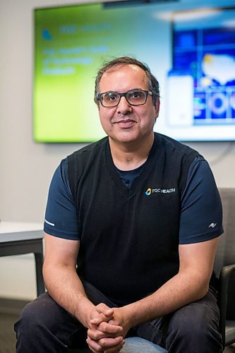 MIKAELA MACKENZIE / WINNIPEG FREE PRESS

Dalbir Bains, CEO of FGC Health, poses for a portrait in his work space in Winnipeg on Tuesday, May 25, 2021. FGC is buying up independent pharmacies and layering on proprietary software that improves patient outcomes. For Martin Cash story.
Winnipeg Free Press 2020.