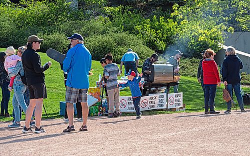 MIKE SUDOMA / WINNIPEG FREE PRESS  
A large group of protesters young and old attend an anti-mask rally at the Forks Friday evening
May 28, 2021