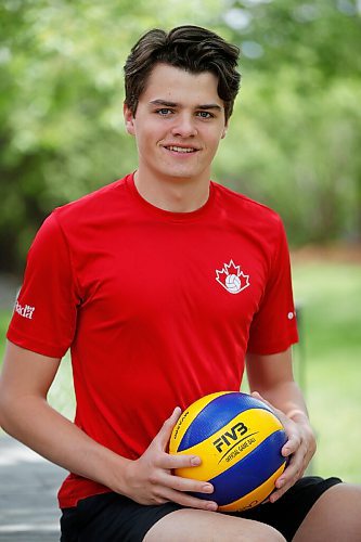 JOHN WOODS / WINNIPEG FREE PRESS
Darian Koskie, one of three Winnipeggers to join Canada U21, is photographed outside his home in Winnipeg Sunday, May 30, 2021.  

Reporter: Allen