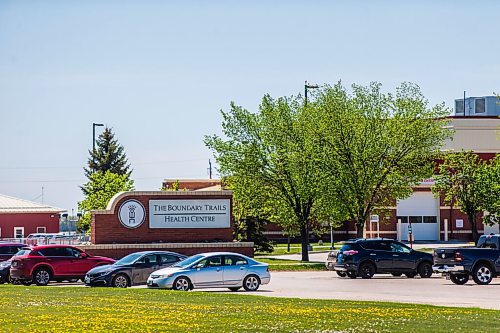 MIKAELA MACKENZIE / WINNIPEG FREE PRESS

The Boundary Trails Health Centre, between Morden and Winkler, on Monday, May 31, 2021. For Malak Abas story.
Winnipeg Free Press 2020.