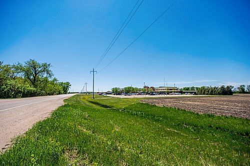 MIKAELA MACKENZIE / WINNIPEG FREE PRESS

The Boundary Trails Health Centre, between Morden and Winkler, on Monday, May 31, 2021. For Malak Abas story.
Winnipeg Free Press 2020.