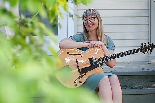 JOHN WOODS / WINNIPEG FREE PRESS
Jazz musician and singer Jocelyn Gould is photographed at her home in Winnipeg Monday, May 31, 2021. Gould is nominated for a Juno award.

Reporter: Small