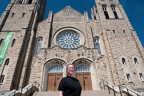 ALEX LUPUL / WINNIPEG FREE PRESS  

Vicki Young, managing director of the Manitoba Chamber Orchestra, poses for a portrait outside of Westminster Church in Winnipeg Thursday, June 3, 2021. The location services as a frequent venue for the Manitoba Chamber Orchestra.

Reporter: Alan Small