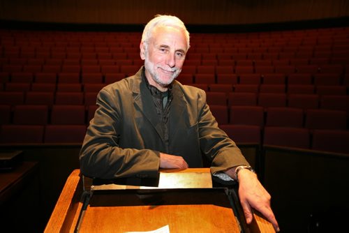 Brandon Sun Science journalist Jay Ingram spoke yesterday to the Prairie Innovation speaker series, held at the Centennial Auditorium. (Colin Corneau/Brandon Sun)