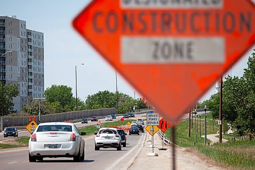 Daniel Crump / Winnipeg Free Press. The recent hot weather has caused a section of road on the Chief Peguis Trail between Henderson highway and Main st. to buckle. The left west-bound lane will be will be closed for a number of days until repairs are completed. June 5, 2021.