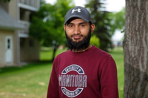 MIKE DEAL / WINNIPEG FREE PRESS
Abdul Ahad, president of the University of Manitoba Muslim students association.
Muslims in Winnipeg say more needs to be done to combat home-grown Islamophobia after the tragedy in London yesterday.
See Malak Abas story
210608 - Tuesday, June 08, 2021.