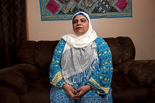 ALEX LUPUL / WINNIPEG FREE PRESS  

Tasneem Vali, the vice-chairwoman of the Manitoba Islamic society, is photographed at her Winnipeg home on Tuesday, June 8, 2021.

Reporter: Malak Abas