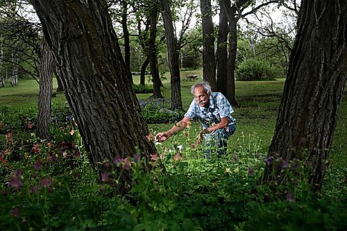 JOHN WOODS / WINNIPEG FREE PRESS
Bob McDaniels, a former porter with Via Rail, is photographed on his property south of Lundar Manitoba Wednesday, June 9, 2021. Traditionally many black porters worked the passenger cars.

Reporter: Rutgers