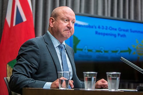 MIKAELA MACKENZIE / WINNIPEG FREE PRESS

Dr. Brent Roussin, chief provincial public health officer, outlines the summer reopening plan at the Manitoba Legislative Building in Winnipeg on Thursday, June 10, 2021. For Danielle story.
Winnipeg Free Press 2021.