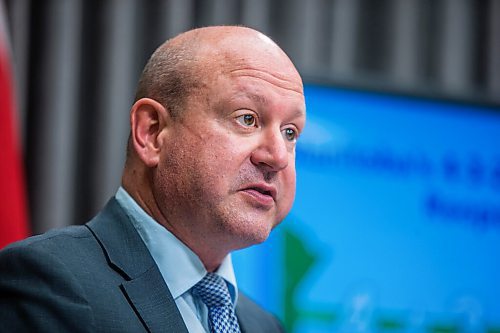 MIKAELA MACKENZIE / WINNIPEG FREE PRESS

Dr. Brent Roussin, chief provincial public health officer, outlines the summer reopening plan at the Manitoba Legislative Building in Winnipeg on Thursday, June 10, 2021. For Danielle story.
Winnipeg Free Press 2021.