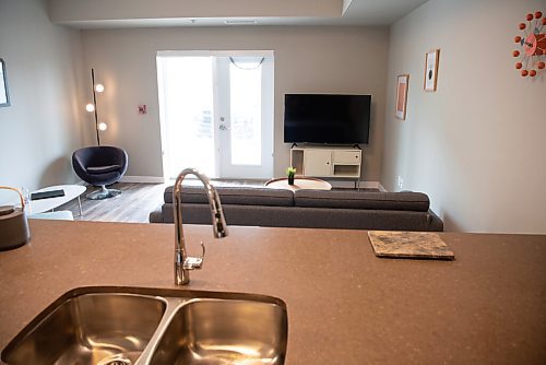 ALEX LUPUL / WINNIPEG FREE PRESS  

A one-bedroom unit in the new lifestyle apartment complex, The Ascot, is photographed in Winnipeg on Friday, June 11, 2021.

Reporter: Todd Lewys