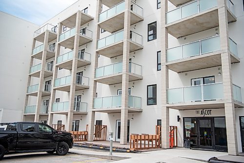 ALEX LUPUL / WINNIPEG FREE PRESS  

New lifestyle apartment complex, The Ascot, is photographed in Winnipeg on Friday, June 11, 2021.

Reporter: Todd Lewys