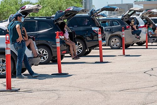 ALEX LUPUL / WINNIPEG FREE PRESS  

Attendees enjoy the Winnipeg International Children's Festival from the comfort of their vehicles at the Red River Exhibition Park on Sunday, June 13, 2021. Due to ongoing restrictions, the format has shifted to a drive-in format.