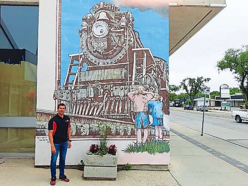Canstar Community News Marc Lafond, business manager of the Operating Engineers of Manitoba Local 987, wants to give everyone plenty of time to take pictures of the mural before it's removed during renovations.