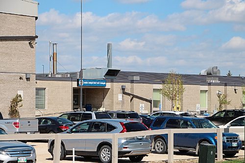 Canstar Community News St. Paul's Collegiate in Elie is a high school in Prairie Rose School Division. The division will offer virtual high school courses next fall. (PHOTO BY GABRIELLE PICHÉ/CANSTAR COMMUNITY NEWS/HEADLINER)