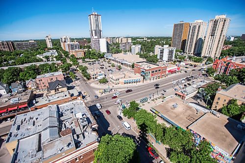 MIKAELA MACKENZIE / WINNIPEG FREE PRESS

The view of Osborne Street from the Augustine Church steeple construction scaffolding in Winnipeg on Tuesday, June 15, 2021. For Melissa Martin story.
Winnipeg Free Press 2021.