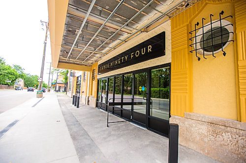 MIKAELA MACKENZIE / WINNIPEG FREE PRESS

The newly renovated Uptown Lofts (formerly Uptown Lanes) on Academy Road in Winnipeg on Wednesday, June 16, 2021. For Ben Waldman story.
Winnipeg Free Press 2021.