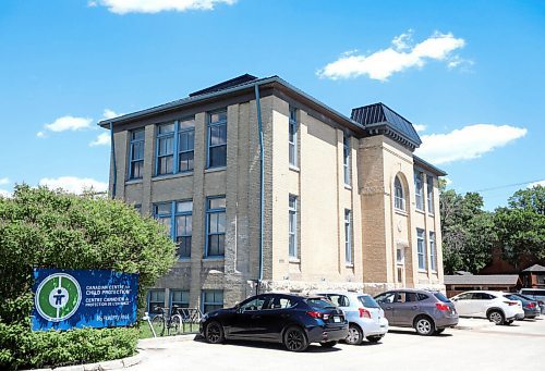 RUTH BONNEVILLE / WINNIPEG FREE PRESS

Local - Assiniboia Residential School

Outside photo of the building that once was the Assiniboia Residential School at 615 Academy Road and now is the Canadian Centre for Child Protection.  

June 17,, 2021

