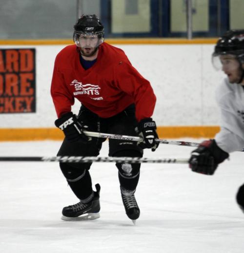 BORIS.MINKEVICH@FREEPRESS.MB.CA  100323 BORIS MINKEVICH / WINNIPEG FREE PRESS Winnipeg Saints forward Cole Pruden (in red) in practice.