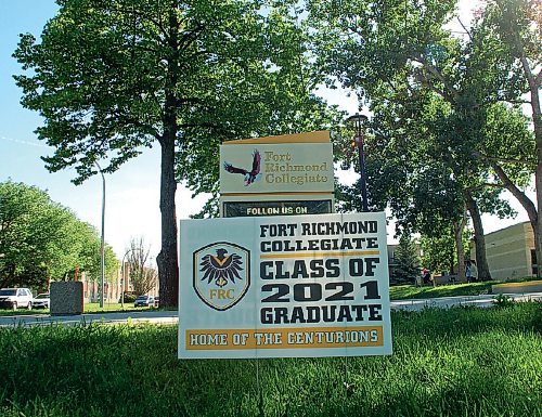 Canstar Community News Fort Richmond Collegiate graduates will have their convocation on June 25. (JOHN KENDLE/CANSTAR COMMUNITY NEWS/SOU'WESTER)