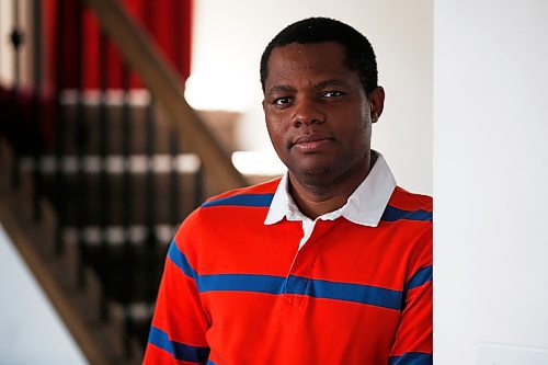 JOHN WOODS / WINNIPEG FREE PRESS
Taiwo Akindipe, who has volunteered with MADD Winnipeg for the past three years, is photographed in his home in Winnipeg Wednesday, June 23, 2021.

Reporter: ?