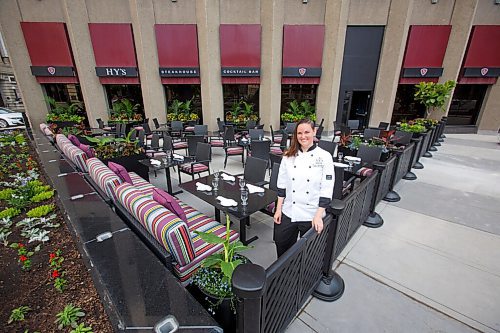 MIKE DEAL / WINNIPEG FREE PRESS
Executive Chef Jackie Hildebrand on Hy's patio at Portage and Main.
See Erik Pindera Story
210625 - Friday, June 25, 2021.