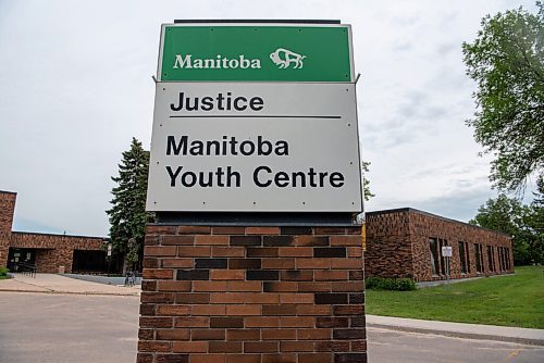 ALEX LUPUL / WINNIPEG FREE PRESS  

Manitoba Youth Centre is photographed in Winnipeg on Friday, June 25, 2021.