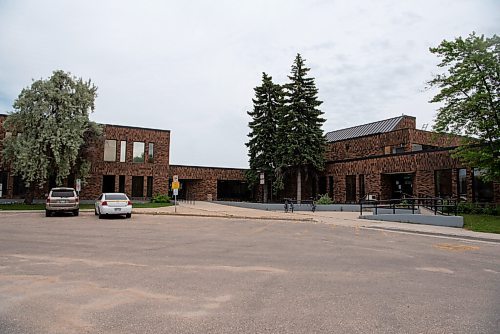 ALEX LUPUL / WINNIPEG FREE PRESS  

Manitoba Youth Centre is photographed in Winnipeg on Friday, June 25, 2021.